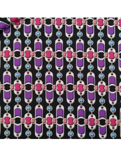 Twill elasticizzato incatenato sfondo nero