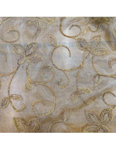 Tendaggio in organza ricamata Taglio di 3.20mT 2