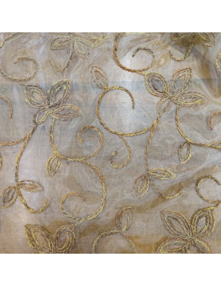 Tendaggio in organza ricamata Taglio di 3.20mT