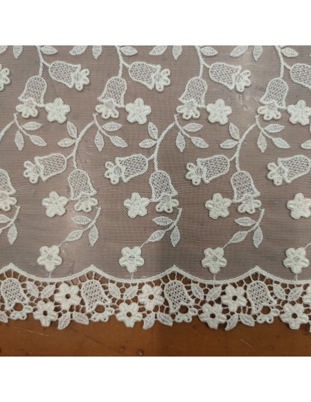 Taglio Tulle ricamato da Sposa naturale MT 1.60