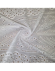 Pizzo SanGallo in puro cotone bianco 2