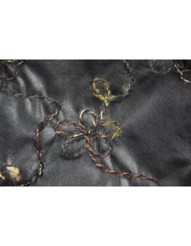 Ecopelle ricamata Lana
