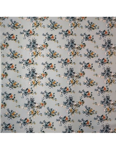 Microfriba floreale su sfondo grigio...